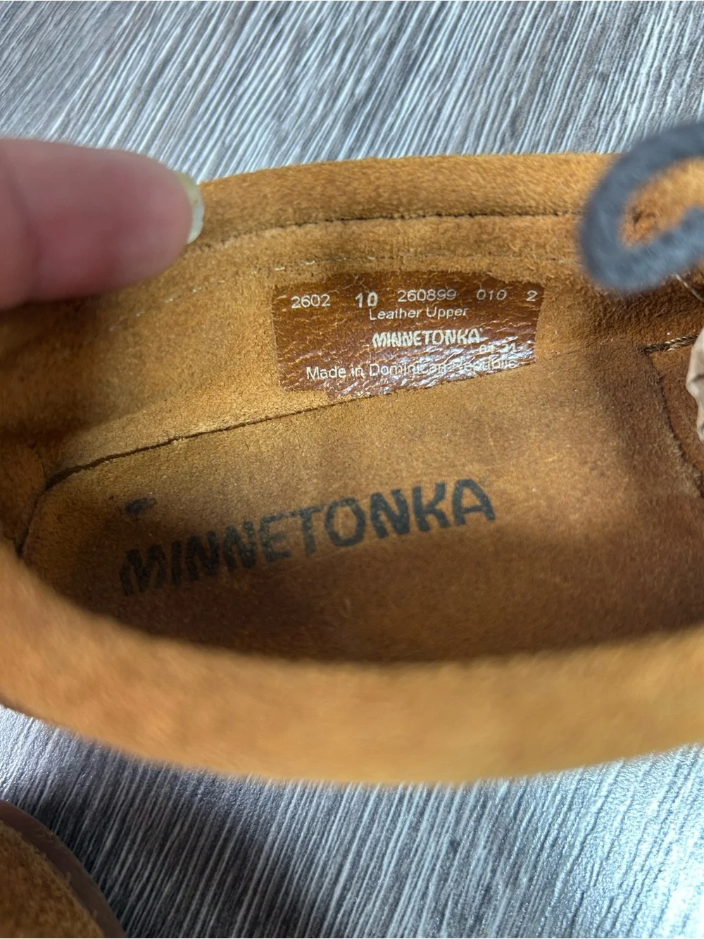Minnetonka Kids thunderbird Suede Beaded Moccasins